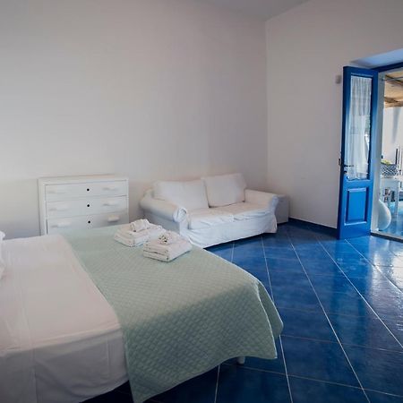 Villa Insolia Santa Marina Salina Exterior photo