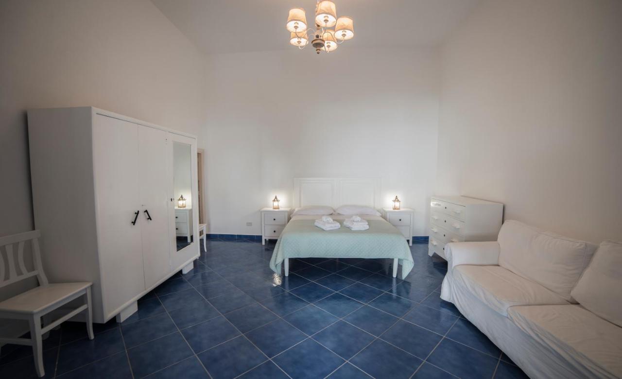Villa Insolia Santa Marina Salina Exterior photo
